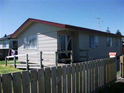 24 Tregenna Street, Castlecliff