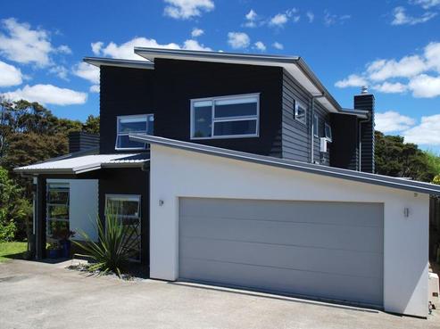 32 Newbury Place, Schnapper Rock