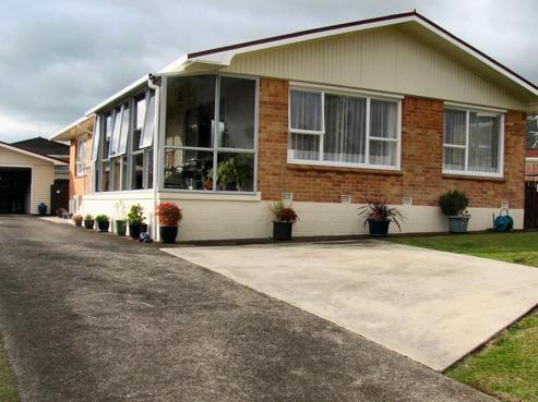 28 Shaw Avenue, Paeroa
