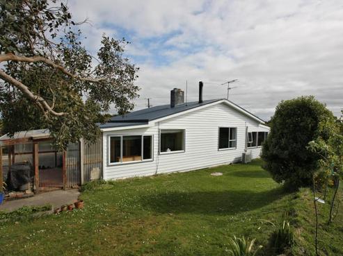 720 Bluff Highway, Clifton