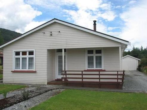 13 Clifford Street, Blackball