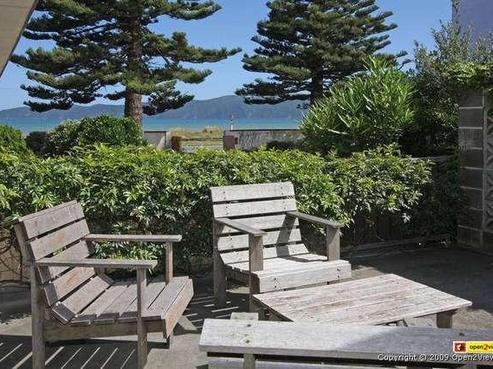 80B Marine Parade, Paraparaumu Beach