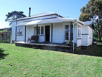 23 Cross Street, Raglan