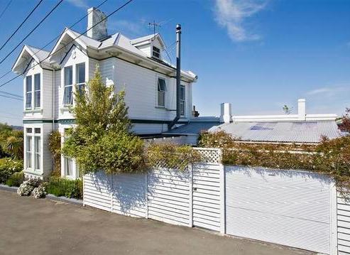 16 Brown Street, Dunedin Central