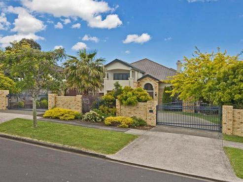 17 Santa Cruz Drive, Shamrock Park