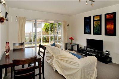 3/11 Penning Road, Milford