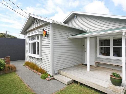 1/86 Ava Street, Petone
