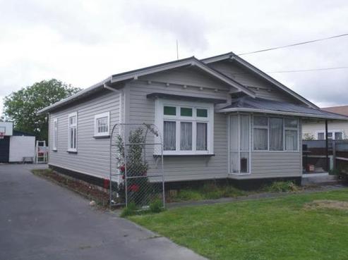 1009 Waipuna Street, Mahora