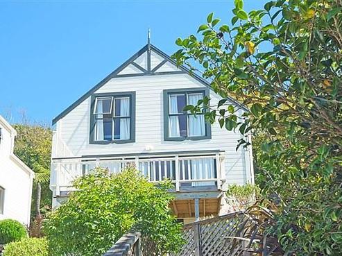 13B Upper Lewisville Terrace, Thorndon