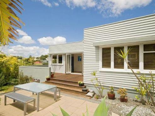 28 Kurahaupo Street, Orakei
