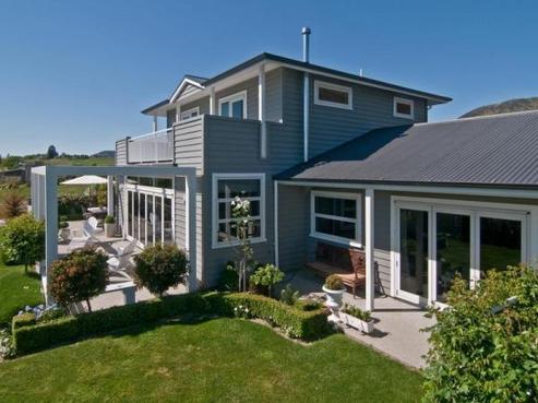 24 Kelliher Drive, Wanaka