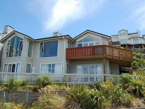 1 Curnow Way, Kaiwharawhara