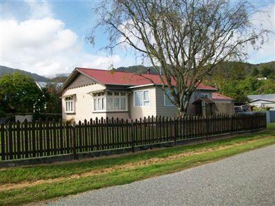 27 Tramway Street, Ross