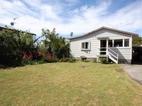 204 Mary Road, Whangamata