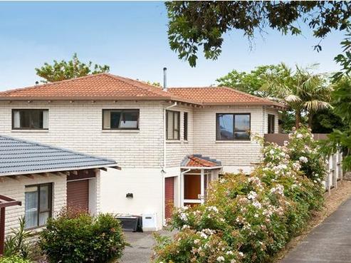 2/39 Stanley Avenue, Milford