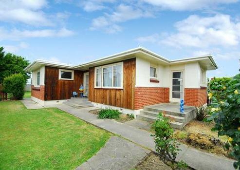 18 Ross Street, Mosgiel