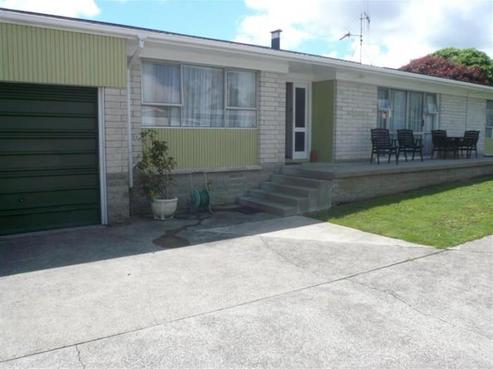 8B Tanekaha Place, Pukete