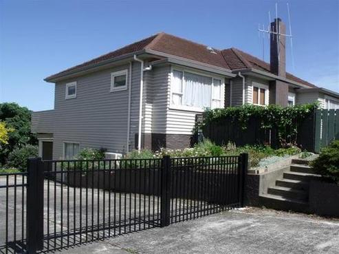 507 Augustus Street North, Thames