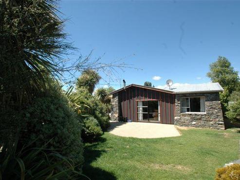 53 Gunn Road, Albert Town