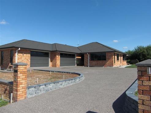 49 Farnborough Drive, Nawton