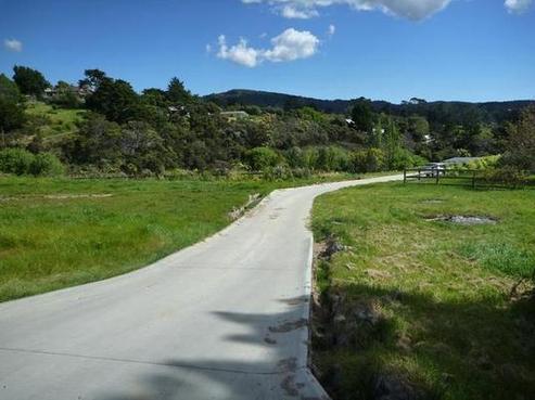 58D Mcentee Road, Waitakere
