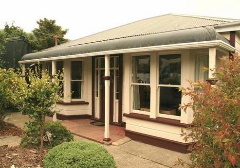 40 Hall Road, Sawyers Bay