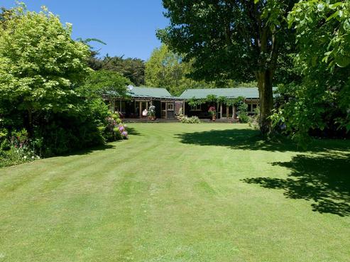 63 Early Valley Road, Lansdowne