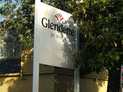 2 Glen Marine Parade, Glendene