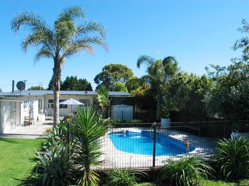 3 First View Avenue, Beachlands