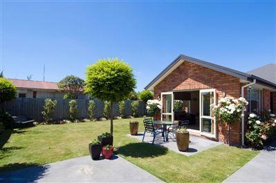 104A Edward Avenue, Edgeware