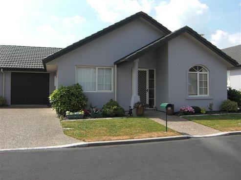 57/16 Rototuna Road, Flagstaff