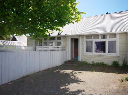 1/77 Nairn Street, Mount Cook