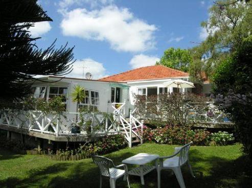 72 Beach Road, Mellons Bay