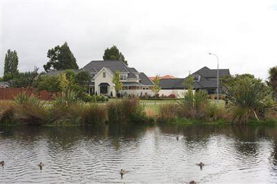 173 Regents Park Drive, Casebrook