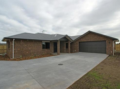 7 Cole Thomas Place, Huntington