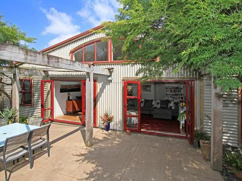214 Point Chevalier Road, Point Chevalier