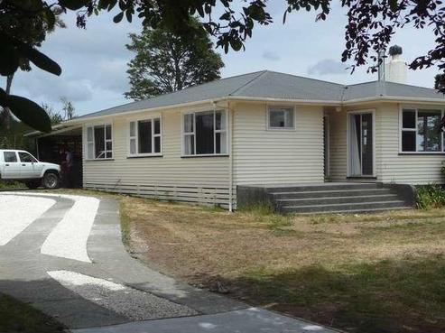 254 Rawhitiroa Road, Eltham