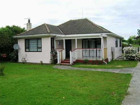 16 Jenks Street, Foxton
