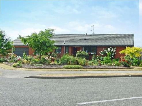2 Melia Place, Richmond