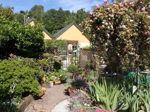166 Tasman Street, Nelson City