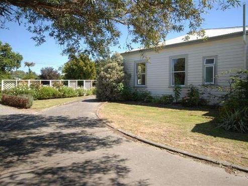 33A Grey Street, Martinborough