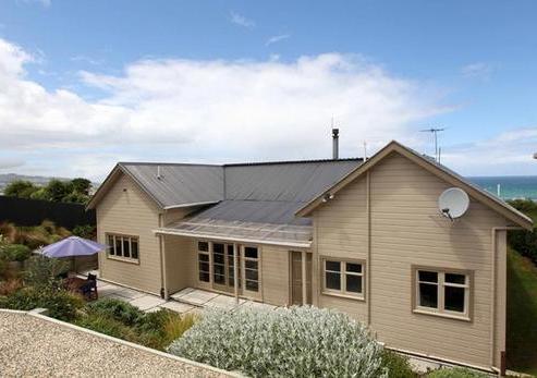 12 Winston Place, Kew