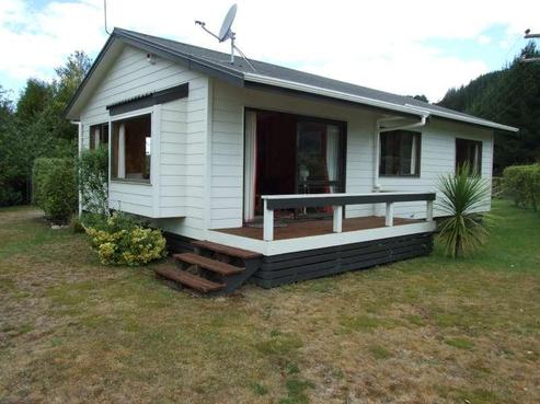 47 Te Herekiekie Street, Turangi