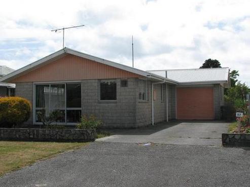 87 Sale Street, Hokitika