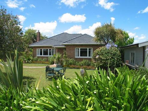 18 Eversleigh Road, Belmont