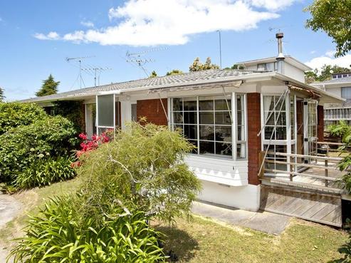 13A Paruru Avenue, Northcote
