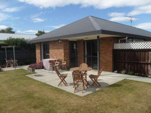 2 Reid Crescent, Allenton