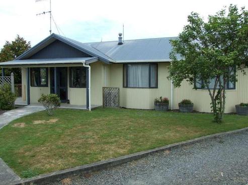 6 Hinenamu Grove, Turangi