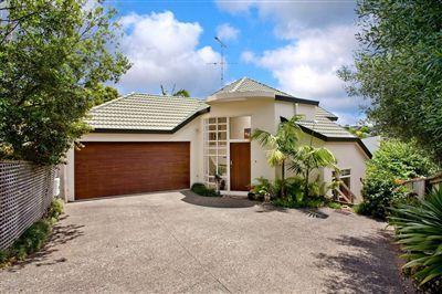 14B Penning Road, Castor Bay