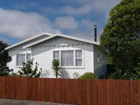 25 Milton Road, Greymouth